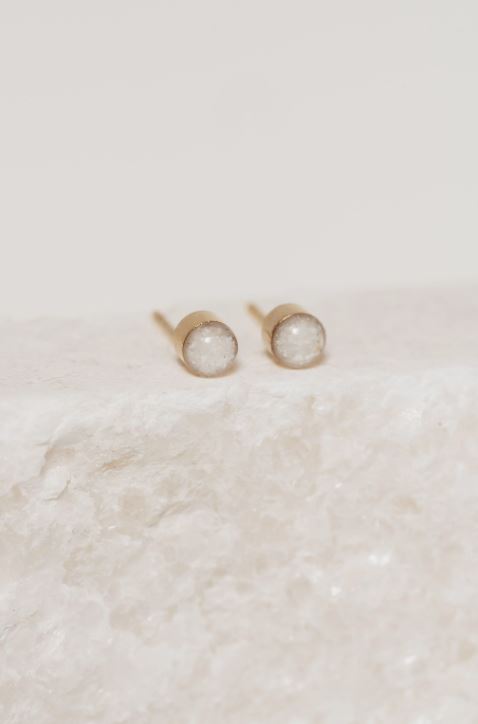 Moedermelk Oorbellen Stip - 4 mm